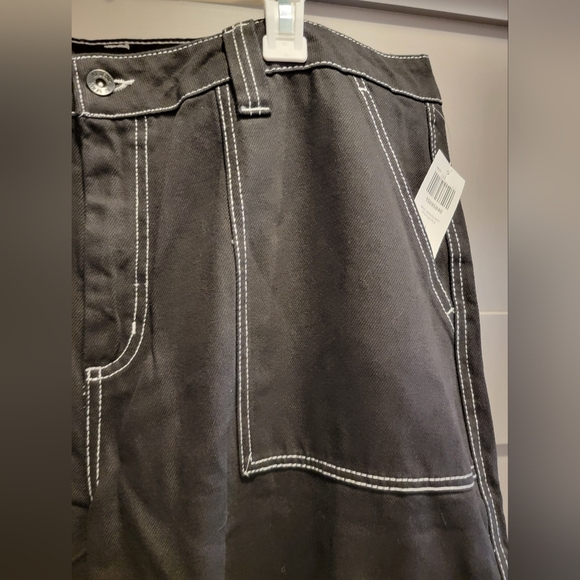 HOT TOPIC Black & White Hi-Rise Carpenter Pants Size 20 - Picture 7 of 13